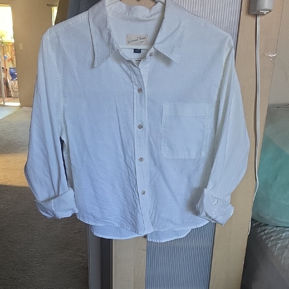 Universal Thread White Button-Up Blouse - image 2